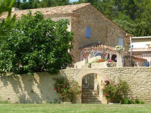 Domaine Saint Victor Hotel La Tour-d'Aigues Bagian luar foto